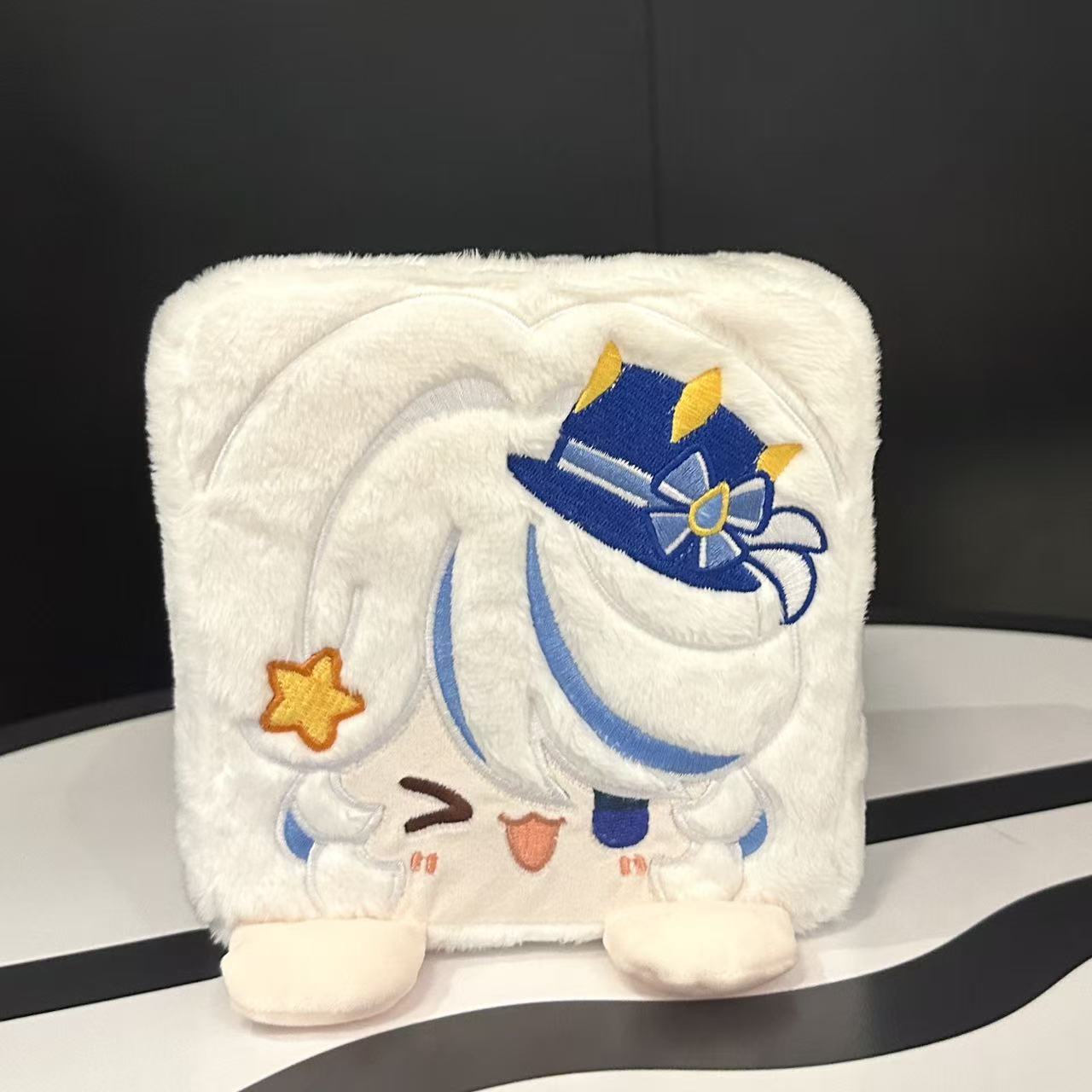 In stock Furina Cute Pillow mo - Anime Cosplay Event ulasan dan harga